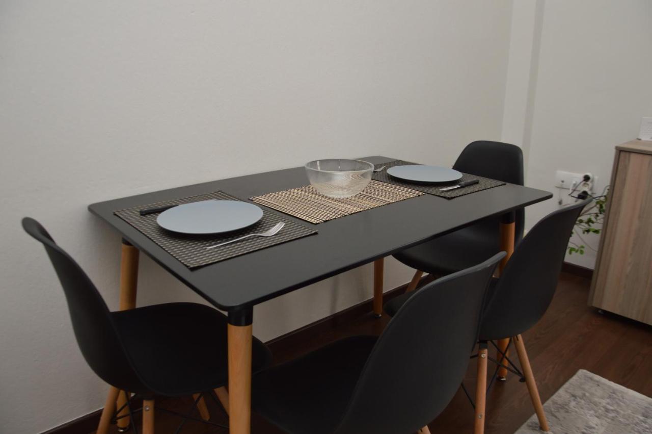 White Tower Apartment *